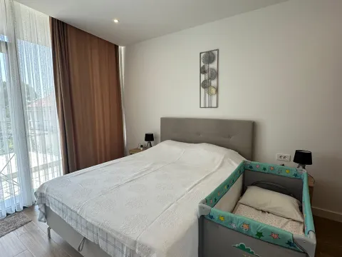 Izdavanje, jednosoban stan, 51m², Donja Lastva, Tivat - image 9