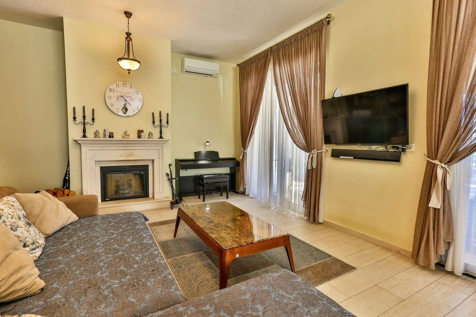 Prodaja, kuća, 240m², Tivat, Crna Gora