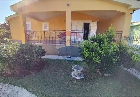 Izdavanje, kuća, 165m², Farmaci, Podgorica - image 3