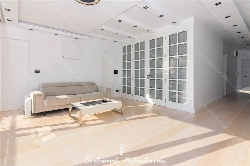 Prodaja, jednosoban stan, 64m², Savina, Herceg Novi