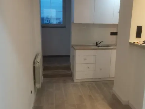 Prodaja, jednosoban stan, 32m², Zemun Sve Podlokacije, Beograd - image 7