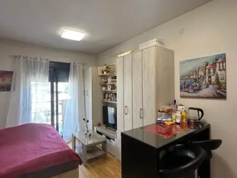 Prodaja, garsonjera, 26m², Zabjelo, Podgorica - image 1