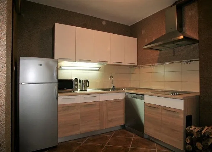 Prodaja, kuća, 210m², Opatovo, Tivat