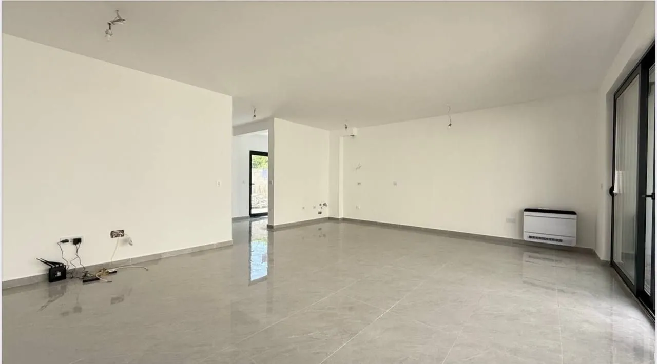 Sale, house, 117m², Lastva Grbaljska, Kotor