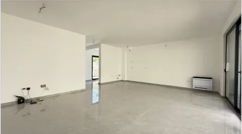 Kuća in Lastva Grbaljska