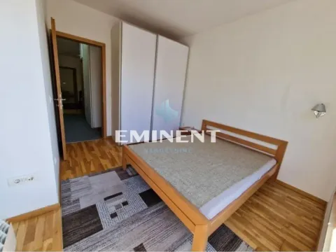 Izdavanje, trosoban stan, 130m², Savski Venac, Beograd - image 8