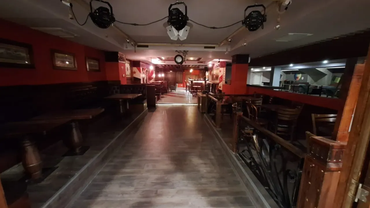 Prodaja, poslovni prostor, 1343m², Centar, Podgorica