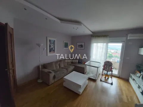 Rent, two bedroom apartment, 68m², City Kvart, Podgorica - image 3