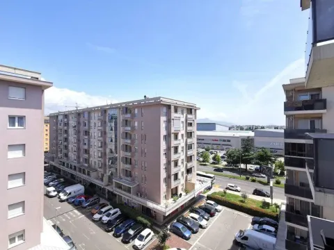 Rent, one bedroom apartment, 48m², City Kvart, Podgorica - image 11