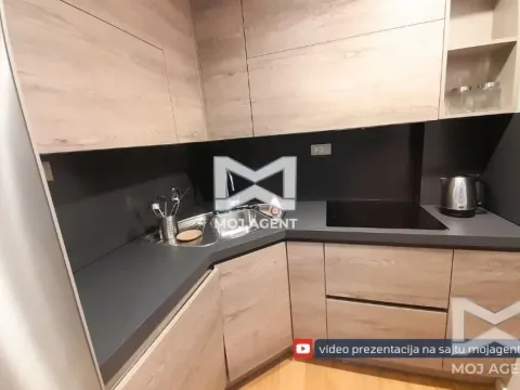 Izdavanje, trosoban stan, 76m², Niš, Srbija - image 11