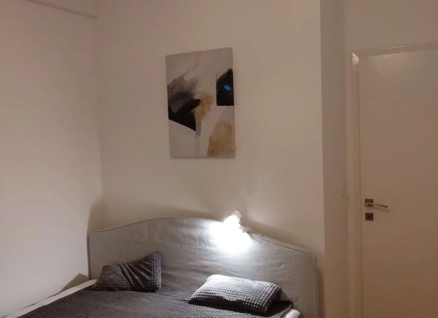 Izdavanje, dvosoban stan, 46m², Stari grad, Novi Sad