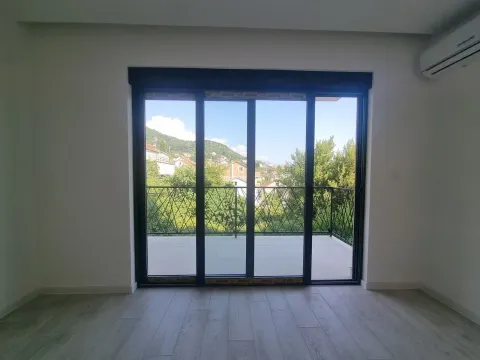 Prodaja, trosoban stan, 82m², Mažina, Tivat - image 9