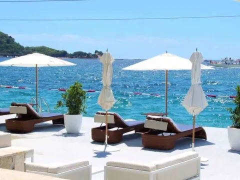 Sale, three bedroom apartment, 167m², Budva, Crna Gora - image 2