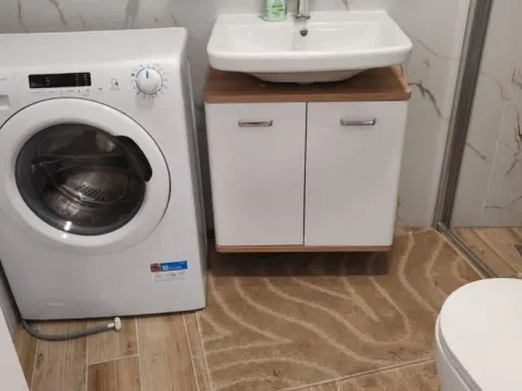 Izdavanje, jednosoban stan, 39m², Rotkvarija, Novi Sad Sve Podlokacije - image 9