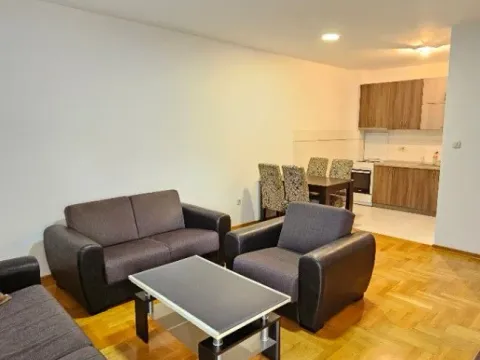 Rent, three bedroom apartment, 76m², Pobrežje, Podgorica - image 5