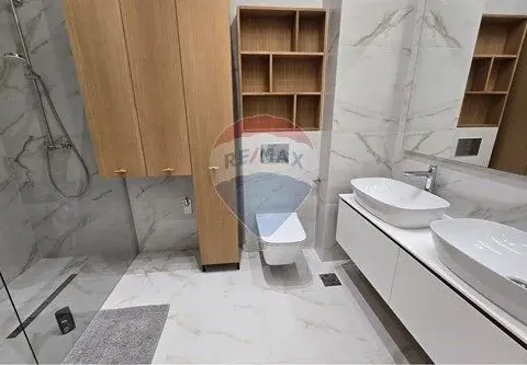 Izdavanje, trosoban stan, 140m², Kruševac, Podgorica - image 21