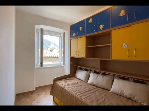 Prodaja, dvosoban stan, 75m², Stari Grad Kotor, Kotor - image 5