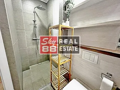 Sale, three bedroom apartment, 80m², Stari Grad, Beograd - image 17