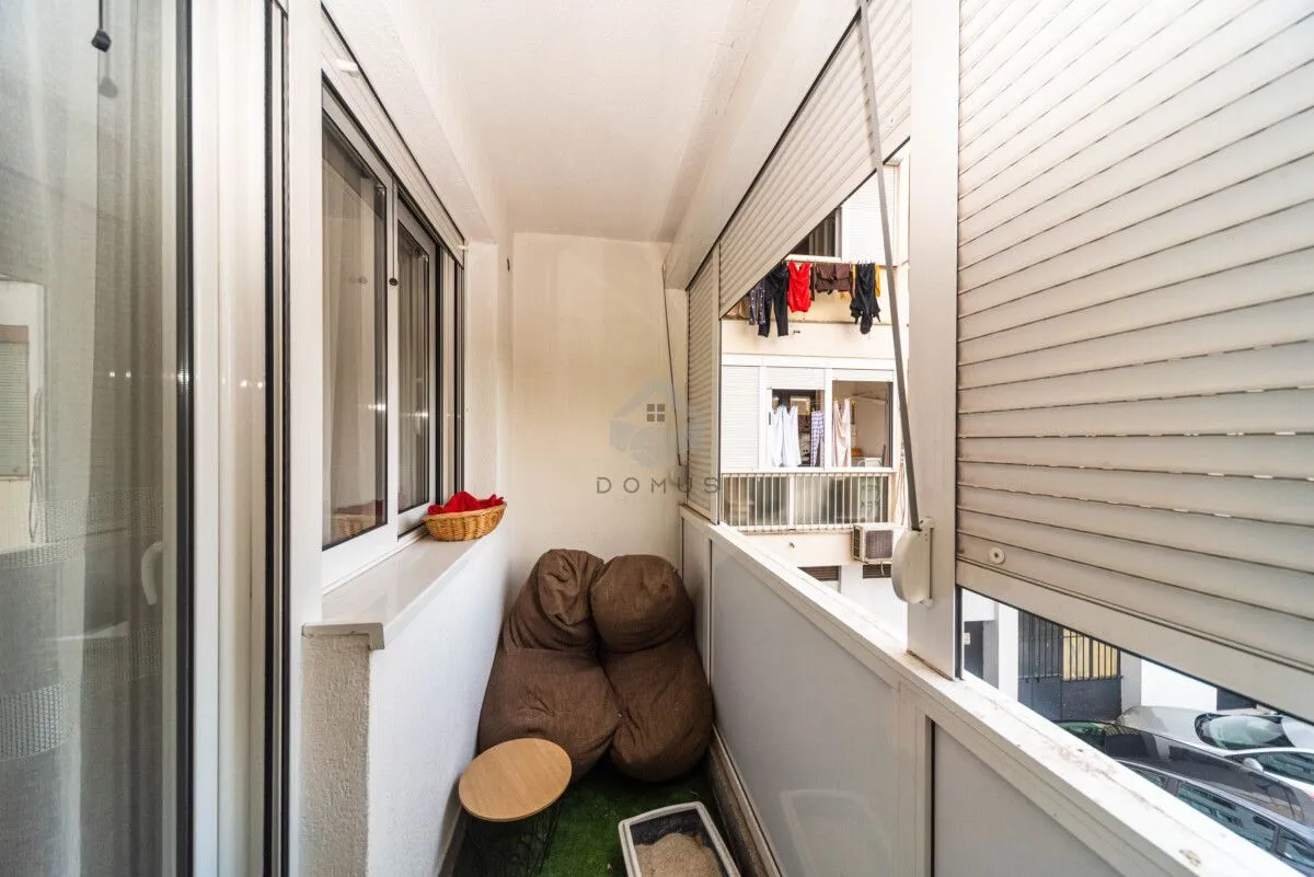 Prodaja, dvosoban stan, 72m², Autobuska stanica, Podgorica