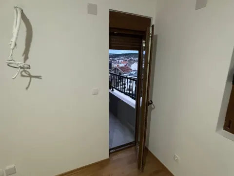 Rent, two bedroom apartment, 56m², Stari Aerodrom, Podgorica - image 4