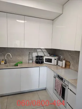 Sale, four bedroom apartment, 106m², Južni Bulevar, Vračar Sve Podlokacije - image 9