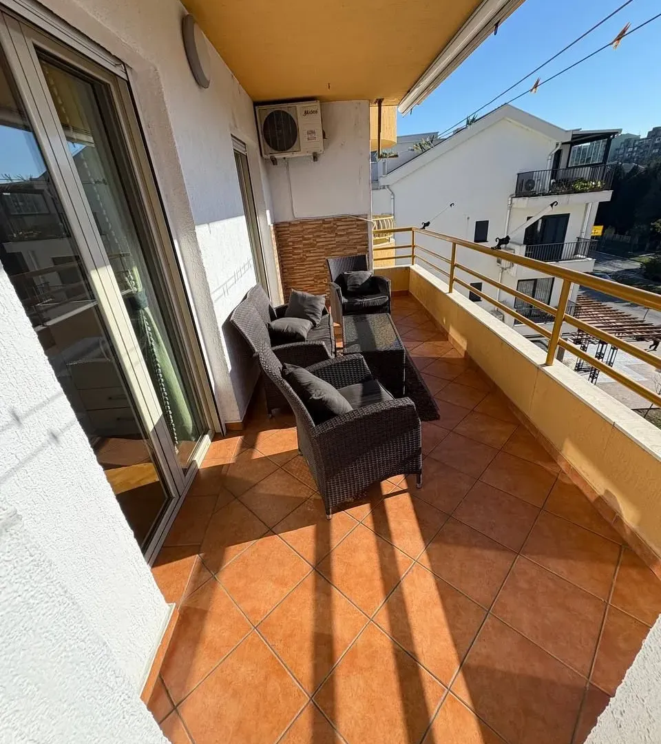 Prodaja, dvosoban stan, 74m², Stara Varoš, Podgorica