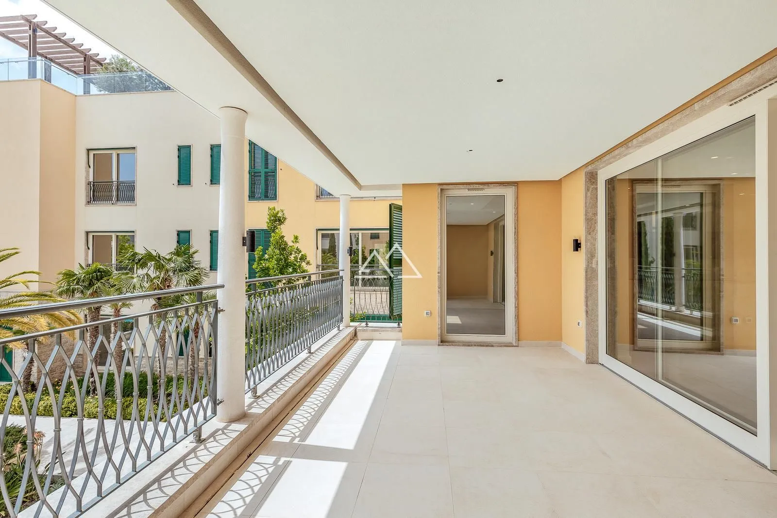 Prodaja, dvosoban stan, 171m², Portonovi, Herceg Novi