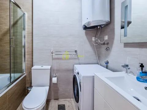 Sale, four bedroom apartment, 137m², Budva, Crna Gora - image 17