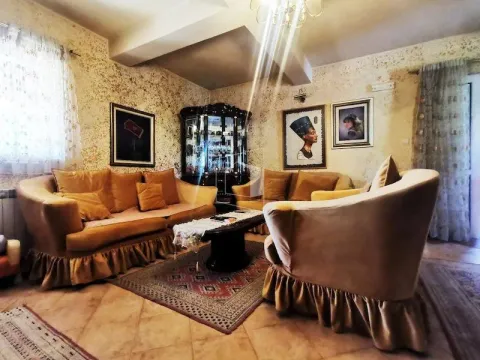 Sale, house, 200m², Donja Gorica, Podgorica - image 7