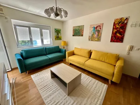 Rent, two bedroom apartment, 70m², Lazi, Budva - image 5