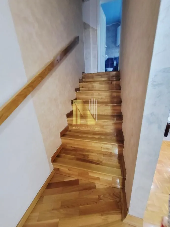 Prodaja, trosoban stan, 77m², Telep, Novi Sad Sve Podlokacije