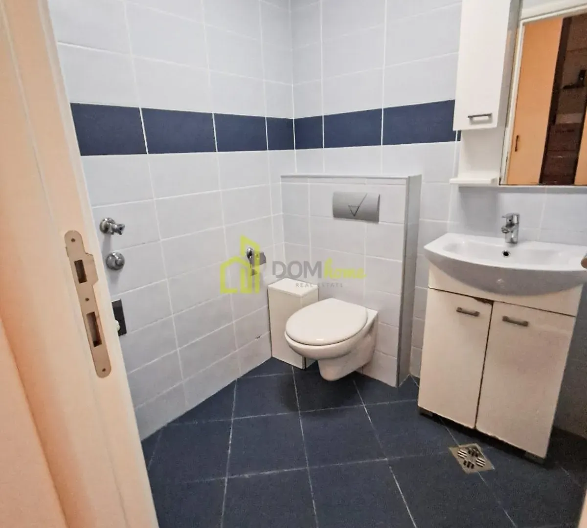 Izdavanje, dvosoban stan, 75m², Čeluga, Bar