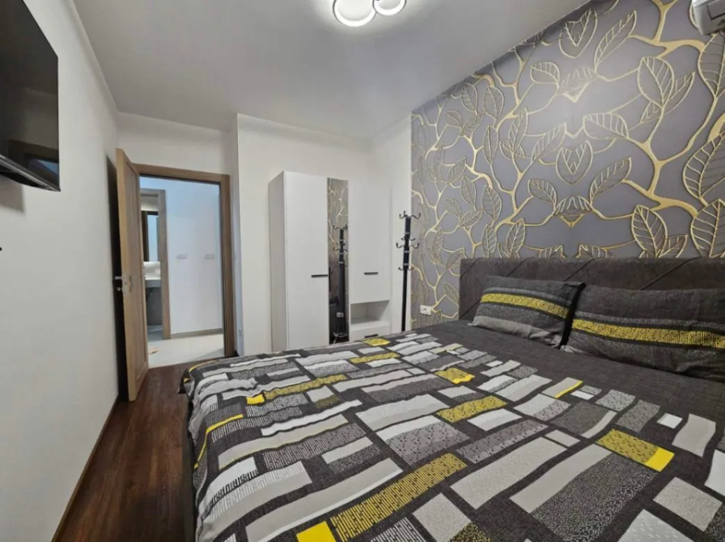 Izdavanje, dvosoban stan, 69m², Master Kvart, Podgorica