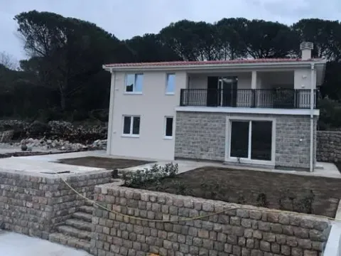 Prodaja, stan, 200m², Blok 6, Podgorica - image 8