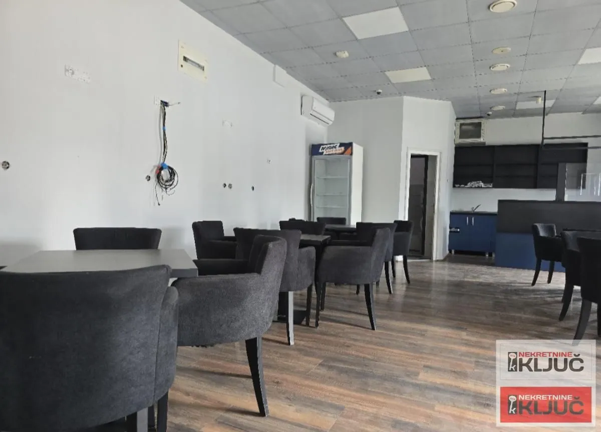 Rent, office space, 112m², Sajlovo, Novi Sad Sve Podlokacije