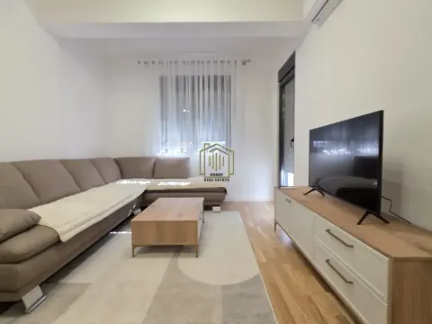 Rent, one bedroom apartment, 44m², Stari Aerodrom, Podgorica - image 1