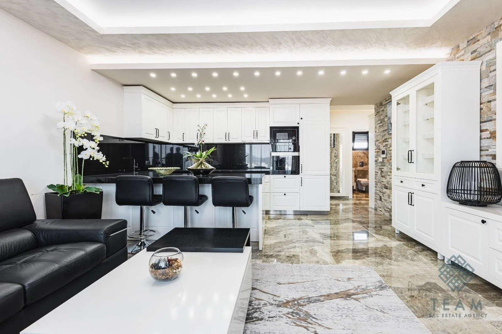 Sale, one bedroom apartment, 65m², Pinješ, Ulcinj