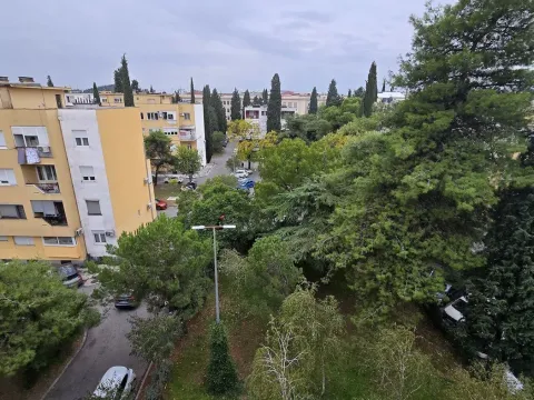 Izdavanje, stan, 40m², Preko Morače, Podgorica - image 10