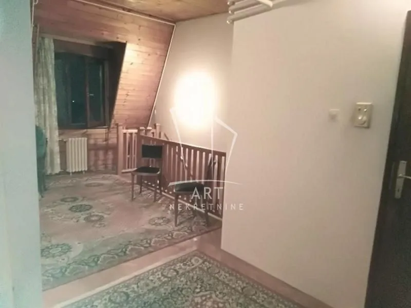 Prodaja, petosoban stan, 111m², Stari Grad, Beograd