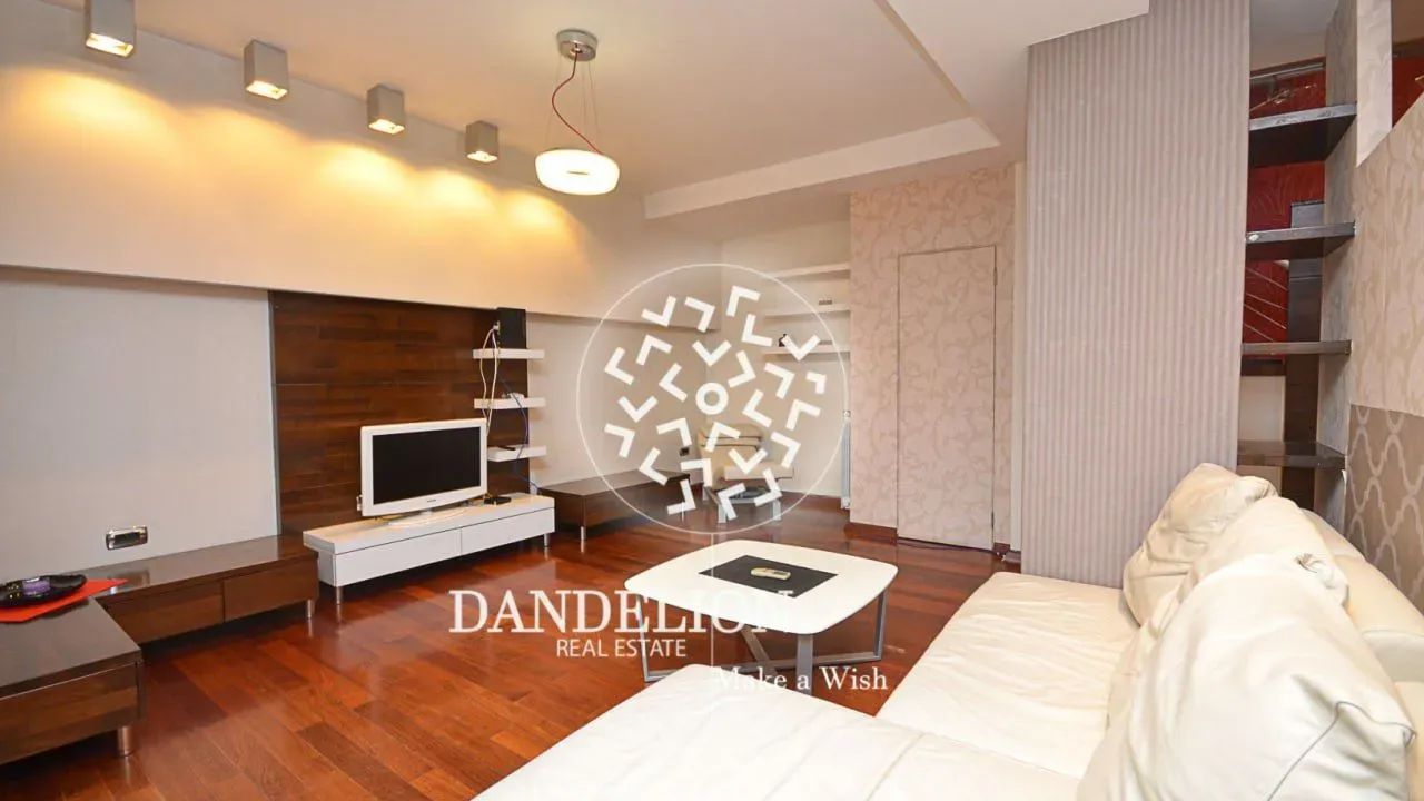 Izdavanje, dvosoban stan, 95m², Kruševac, Podgorica