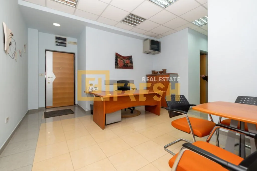 Rent, office space, 78m², Preko Morače, Podgorica