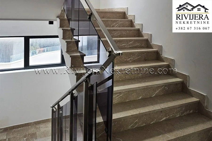 Sale, two bedroom apartment, 87m², Rafailovići, Budva