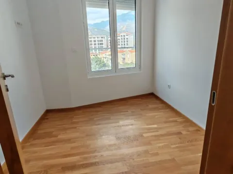 Sale, two bedroom apartment, 56m², Bečići, Budva - image 3