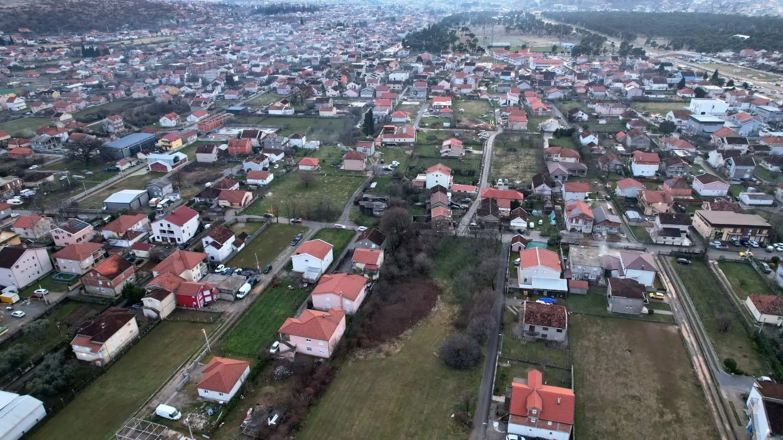 Prodaja, plac, 1000m², Podgorica, Crna Gora