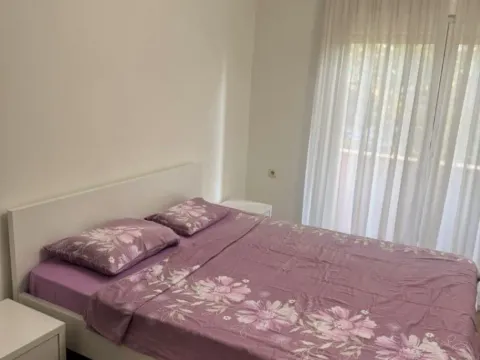 Izdavanje, jednosoban stan, 45m², Centar, Podgorica - image 6