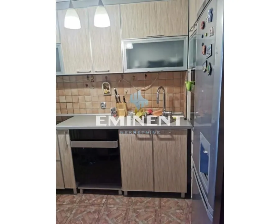 Izdavanje, dvosoban stan, 60m², Novi Beograd Blok 28, Novi Beograd Sve Podlokacije