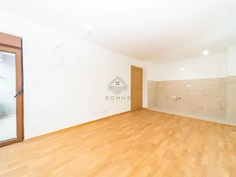 Rent, one bedroom apartment, 49m², Stari Aerodrom, Podgorica - image 3