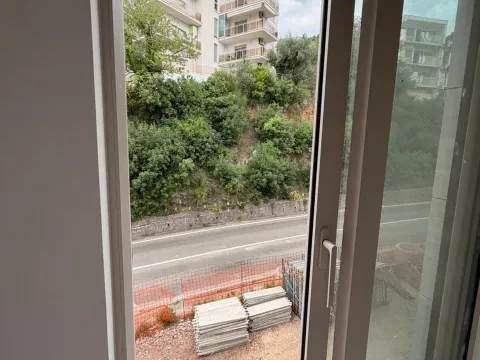 Prodaja, dvosoban stan, 77m², Pržno, Budva - image 11