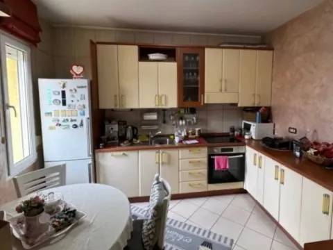 Prodaja, trosoban stan, 109m², Momišići, Podgorica - image 6