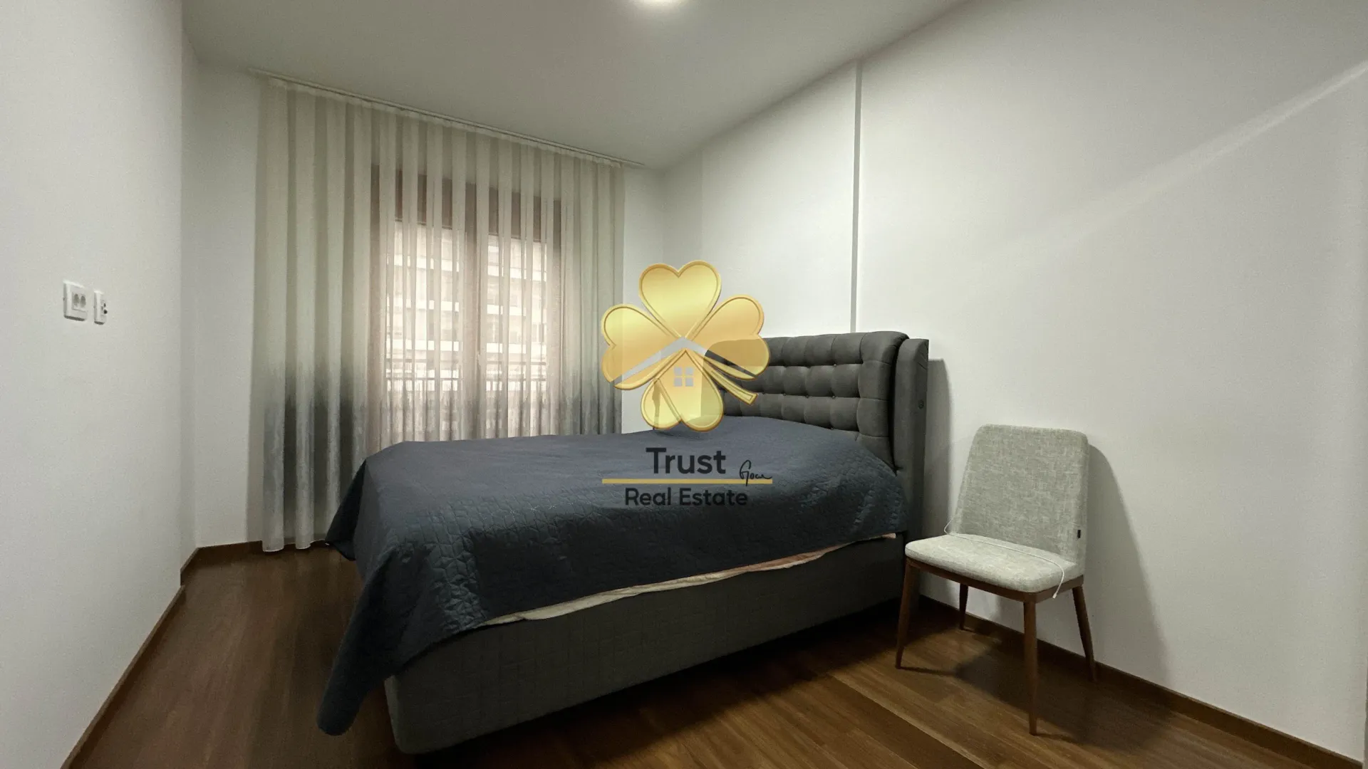 Izdavanje, jednosoban stan, 50m², Master Kvart, Podgorica
